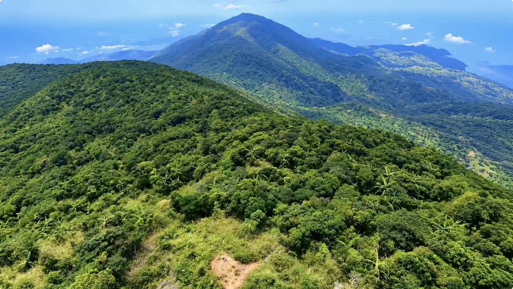 Saddle Peak National Park
