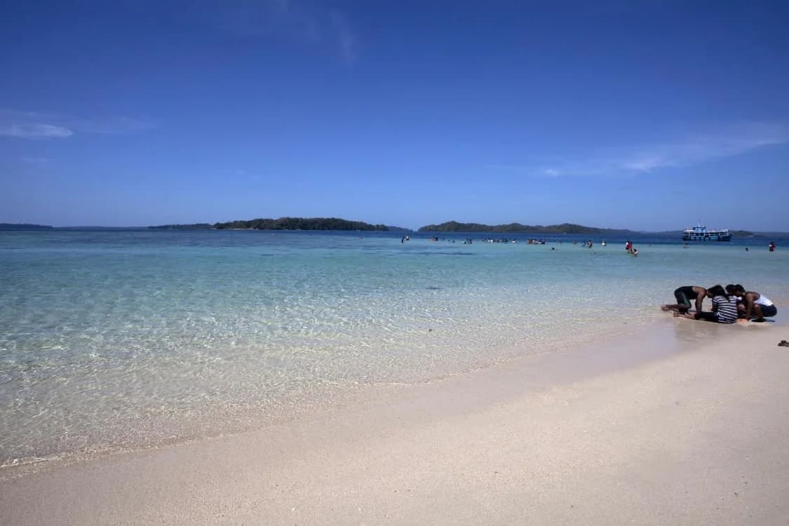 Wandoor Beach featured photo