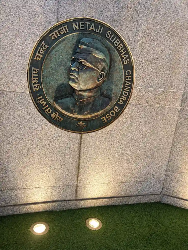 Flag Point (Tricolor Memorial) photo 5